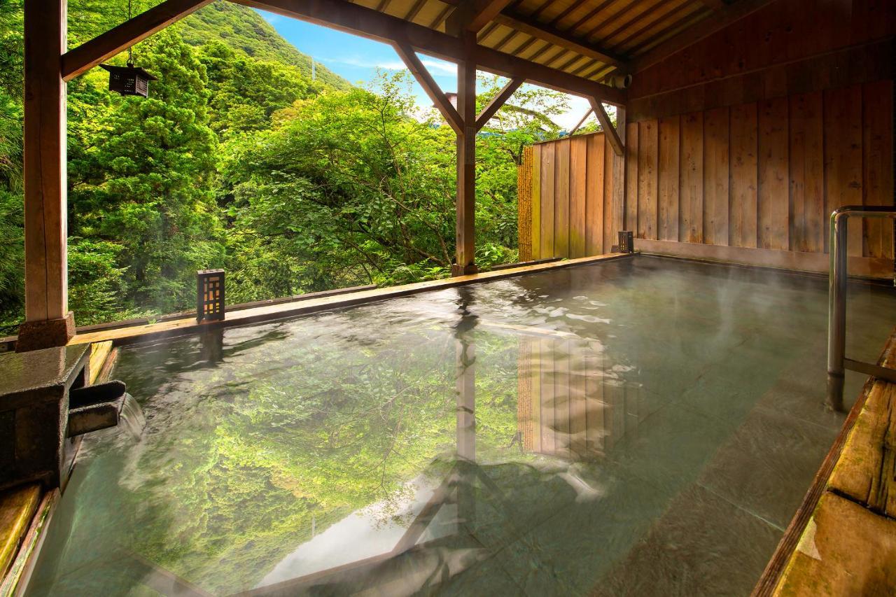Yamanakaonsen Ohanami Kyubei Кага Екстериор снимка