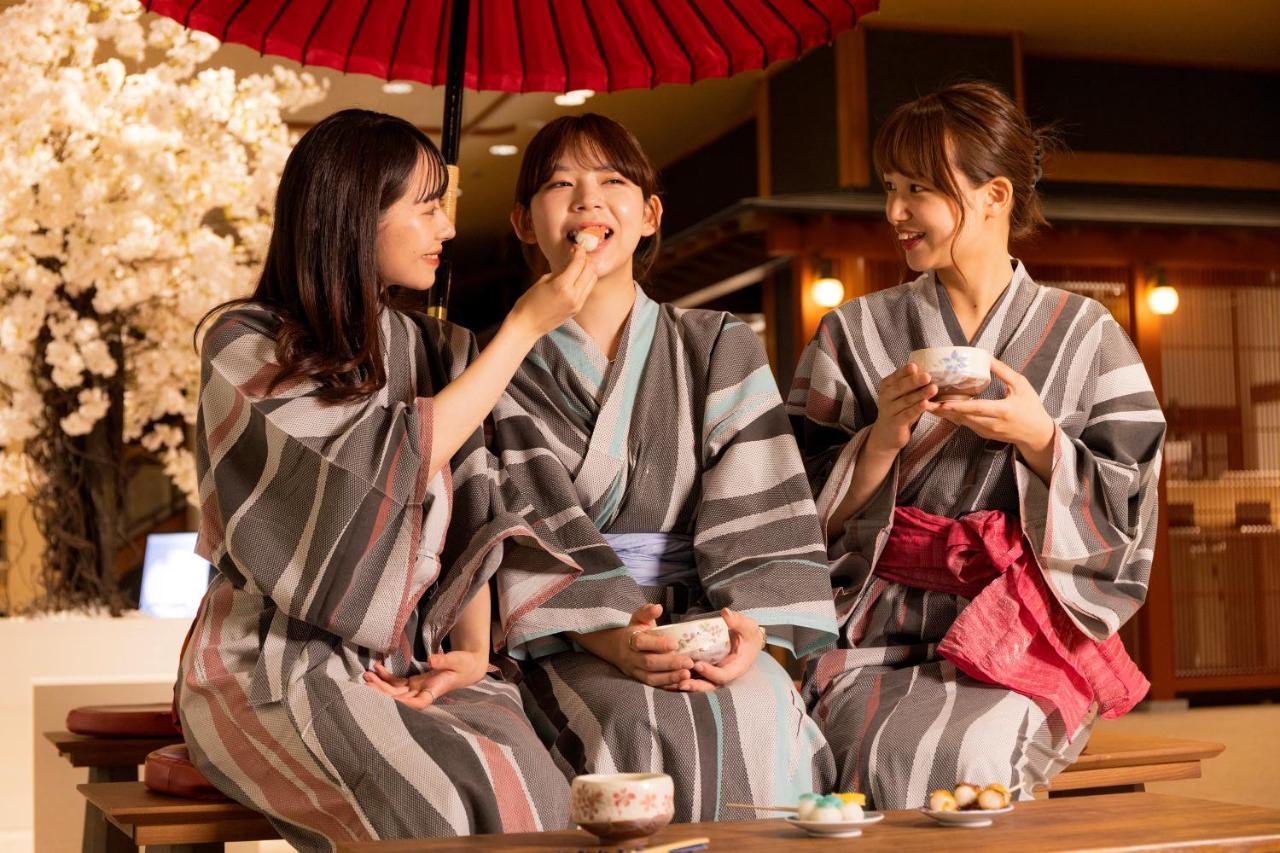 Yamanakaonsen Ohanami Kyubei Кага Екстериор снимка